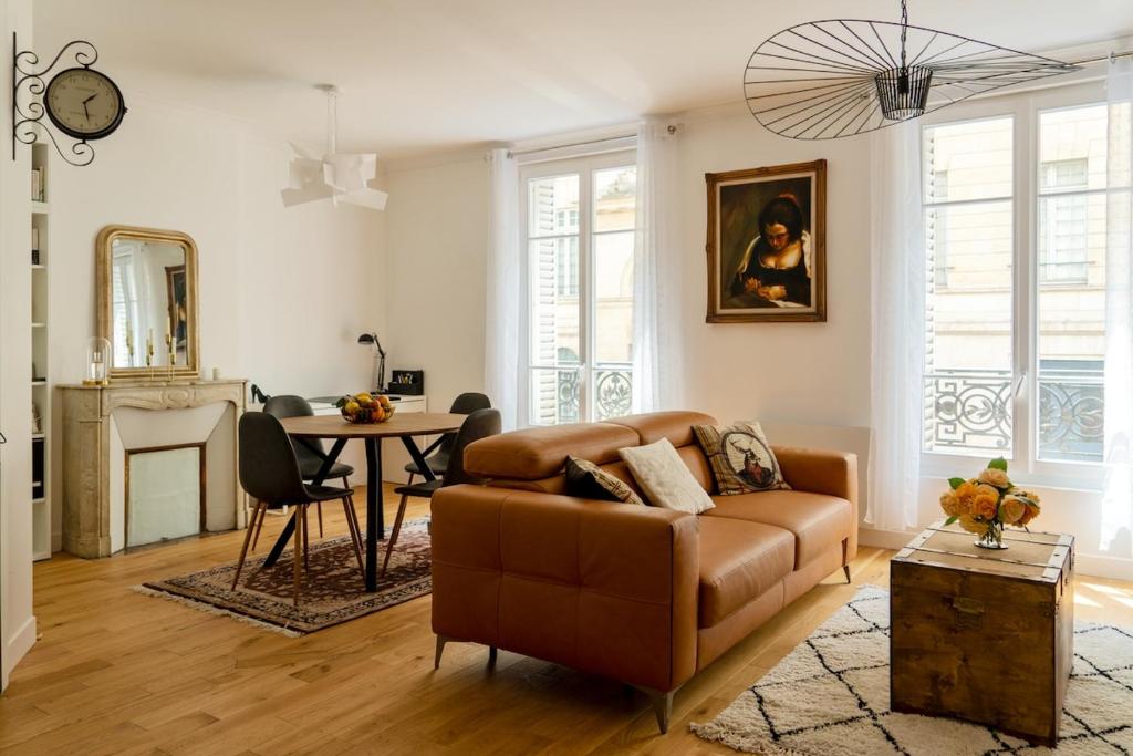 Spacious 55 sqm Apartment in Saint-Germain-des-Prés