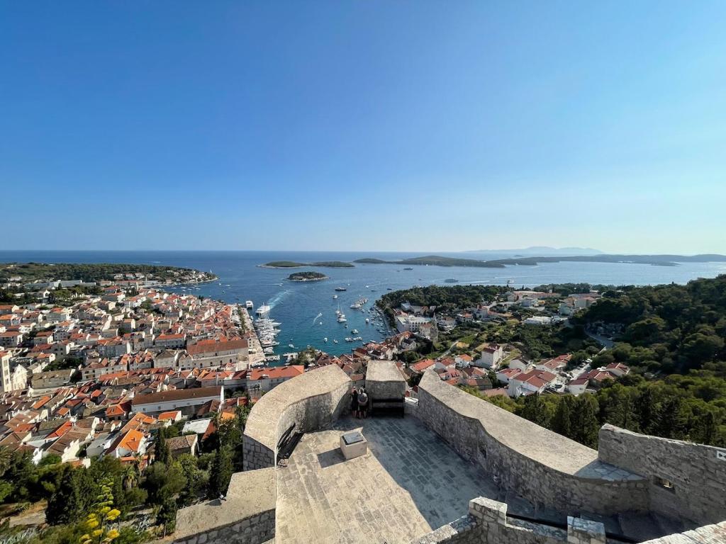Hvar Apartment With Spectacular View