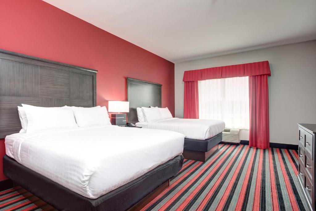 Holiday Inn Lafayette North, an IHG Hotel - 