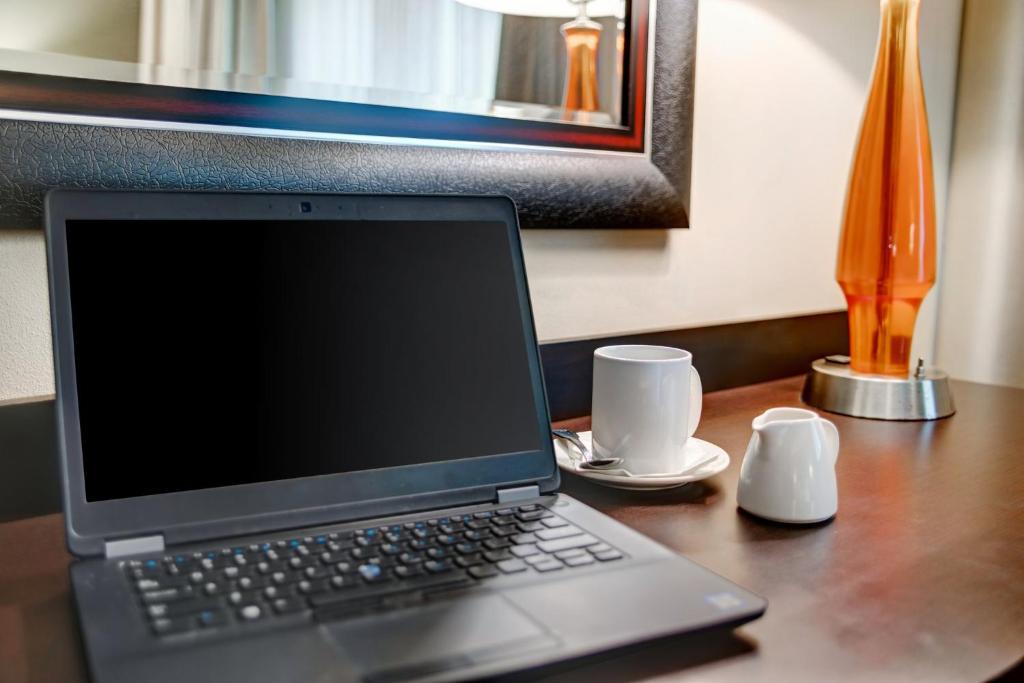 Crowne Plaza Houston Galleria Area, an IHG Hotel - 