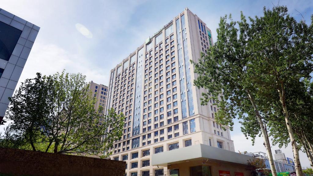 Holiday Inn Express Langfang New Chaoyang - Housity