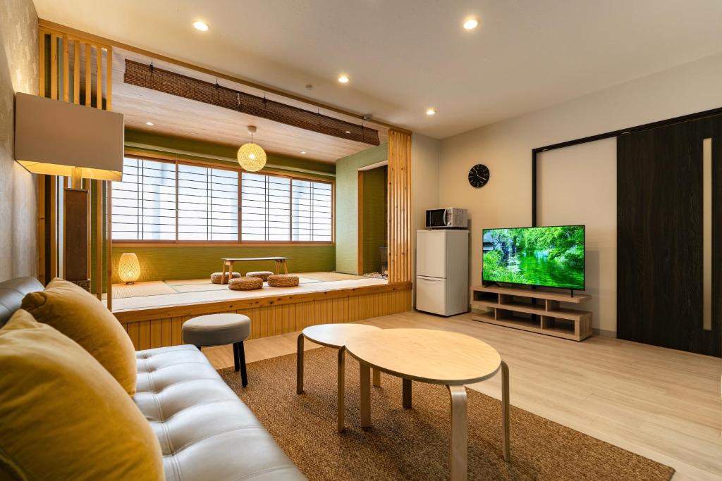 EVERYDAY HOUSE 2F 難波南海電車步行2分鐘、榻榻米与洋室的两房一厅