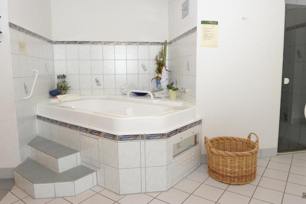 Koupelna v ubytování Hotel Sarbacher