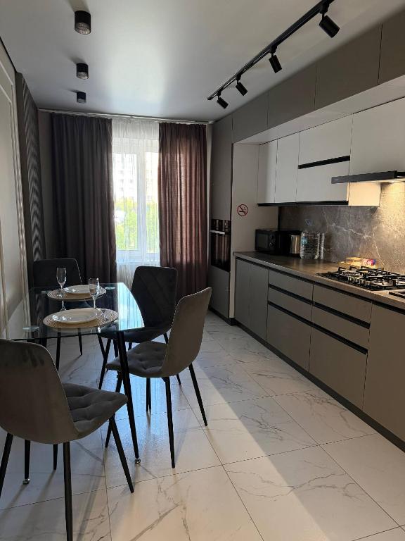 ZhK Simeinyi COMFORT, Adresa Nemyrivske shosse, 94L Apartments photo 2