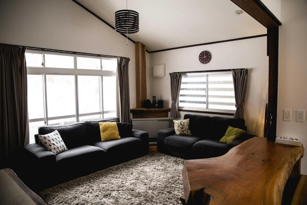Shiro Cottage