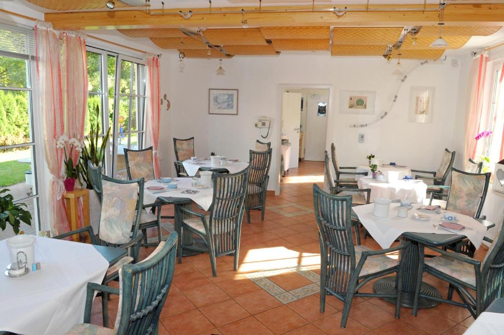Restaurace v ubytování Hotel Sarbacher