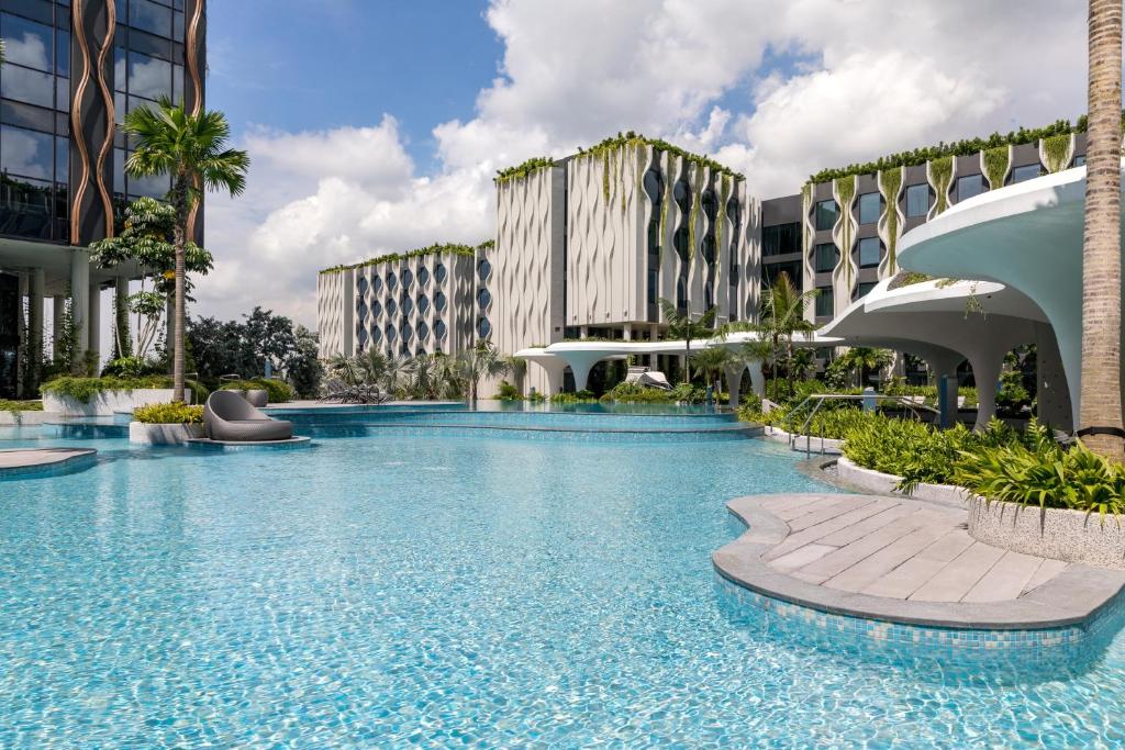 فضای داخلی Village Hotel Sentosa by Far East Hospitality در سنگاپور - تصویر ۳