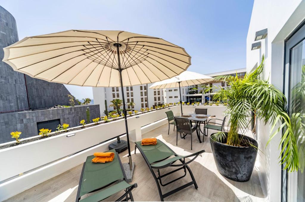 Luxury Apartment Playa Chica