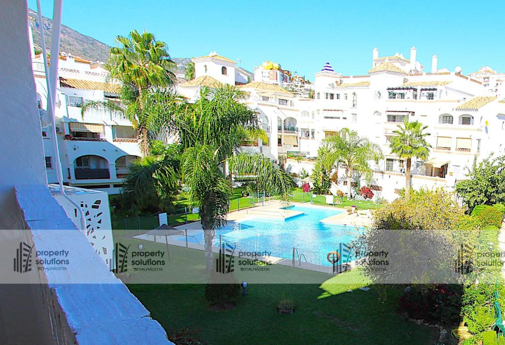 Benalmar Playa - Av de las Palmeras - PISCINA TODO EL AÑO