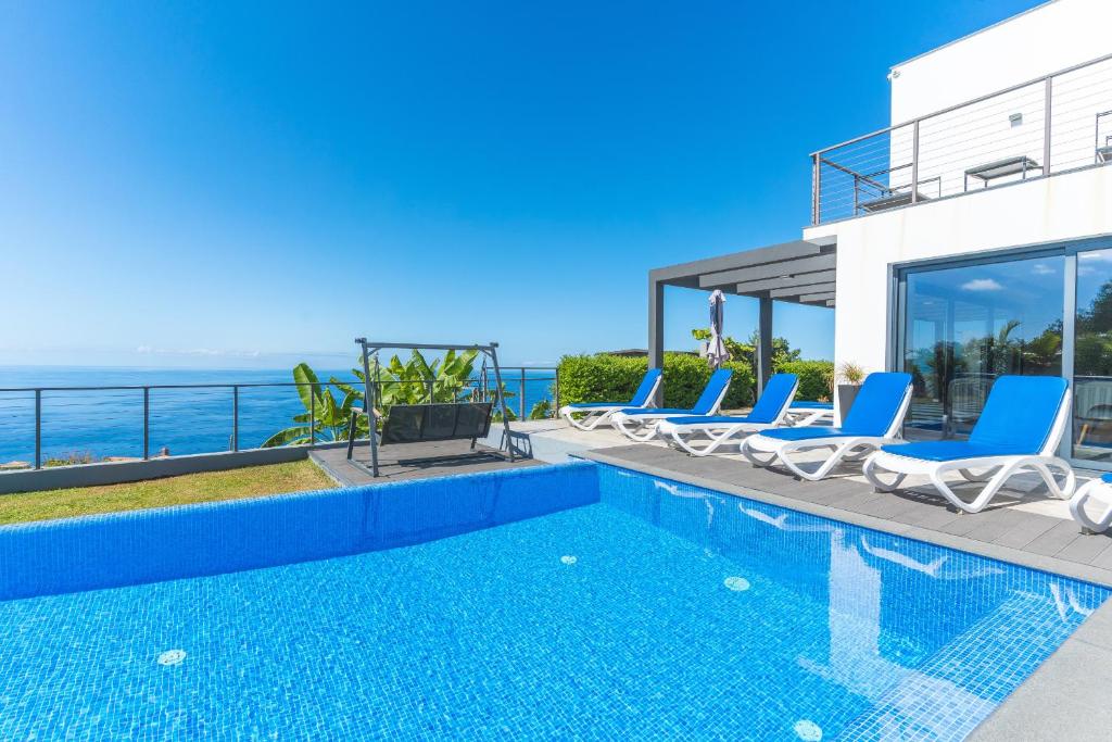 Villa de la Ponte by Atlantic Holiday