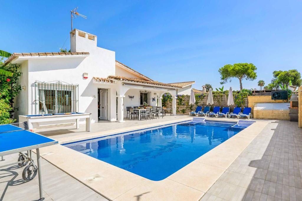Villa Esmerelda Sun