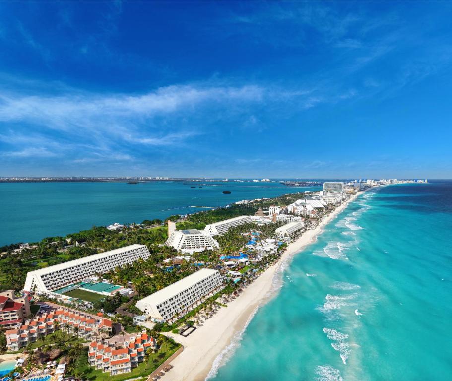 Grand Oasis Cancun