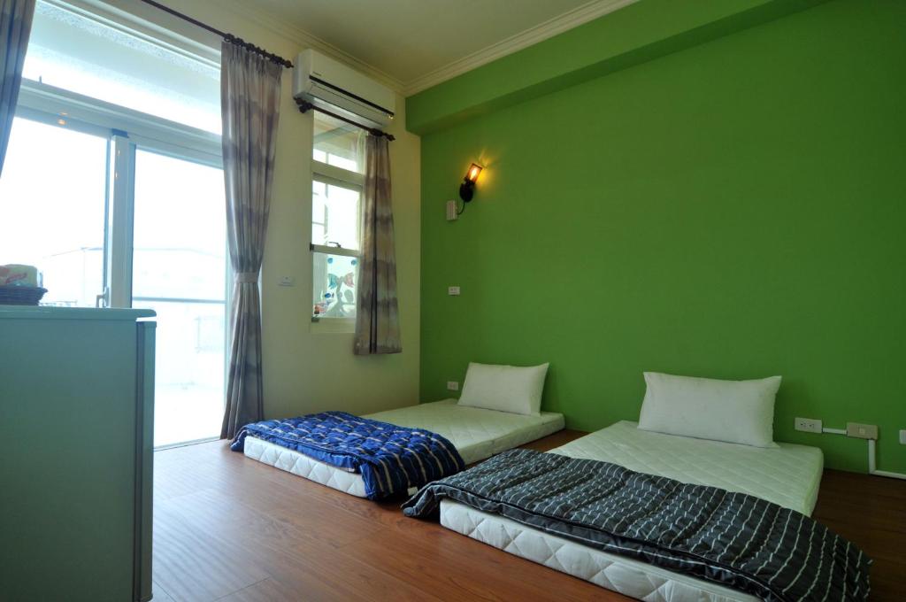 Outstanding B&B - Ortak Banyo Ile üçlü Oda