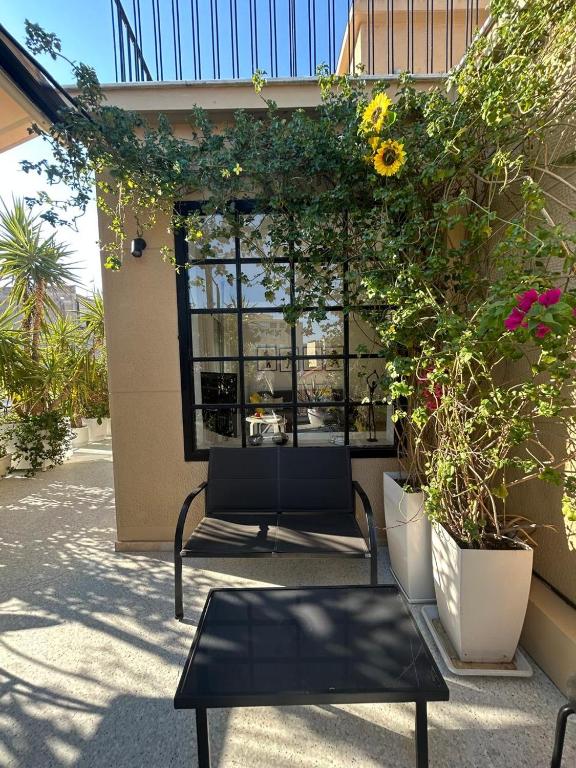 Lush Green Terrace Penthouse, Heart of Monastiraki