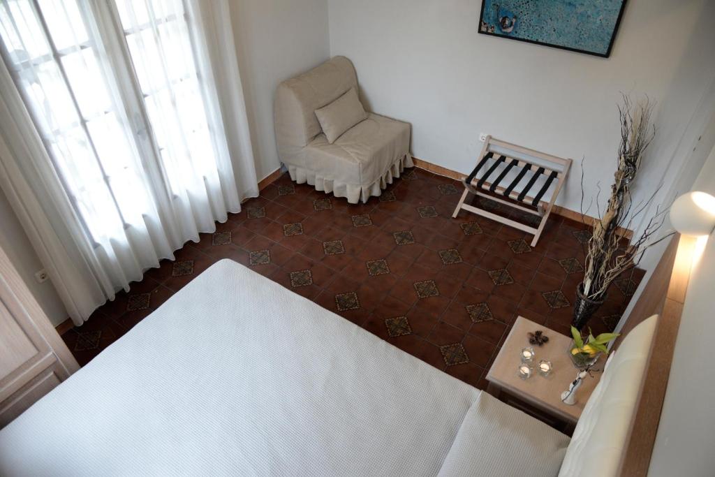 Olivegrove House - 13