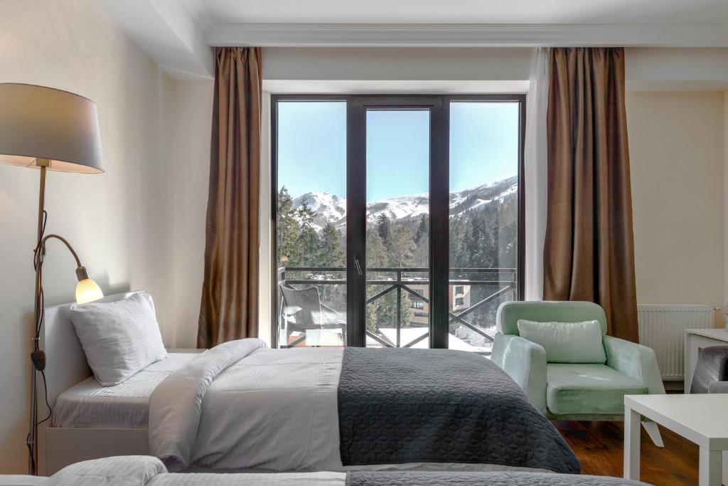 Kokhta Plaza Boutique Hotel - Housity