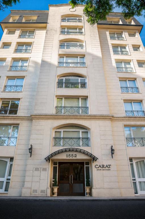 Carat Apart Boutique - Housity
