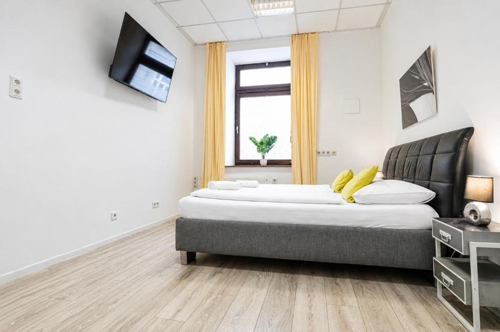 Bright 1BR Apt, Prime Vienna Location & WIFI