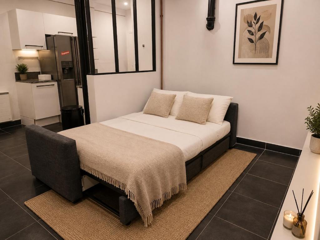 Appartement Paris centre calme WIFI 4 pers