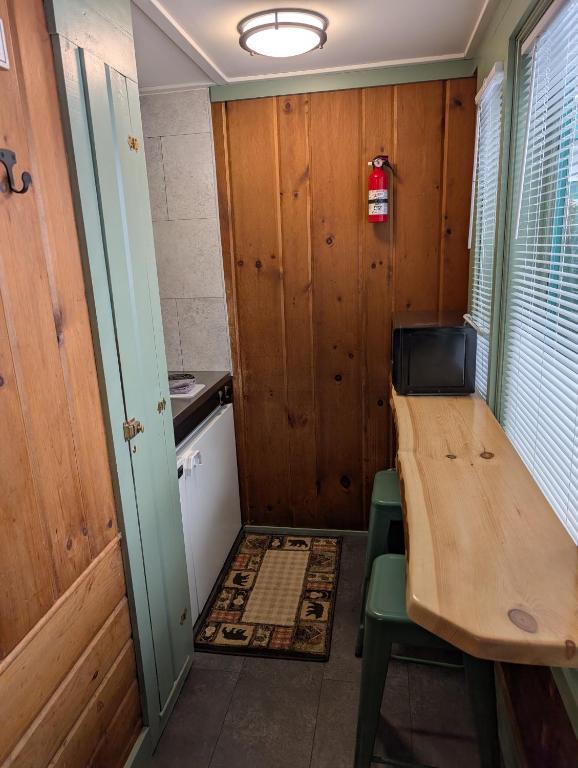 PATIO MOTOR COURT - Cottage