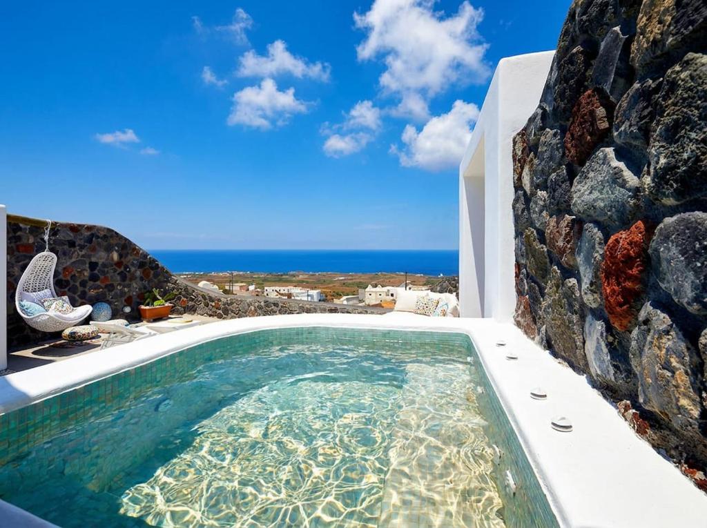 Mellow Luxury Cave