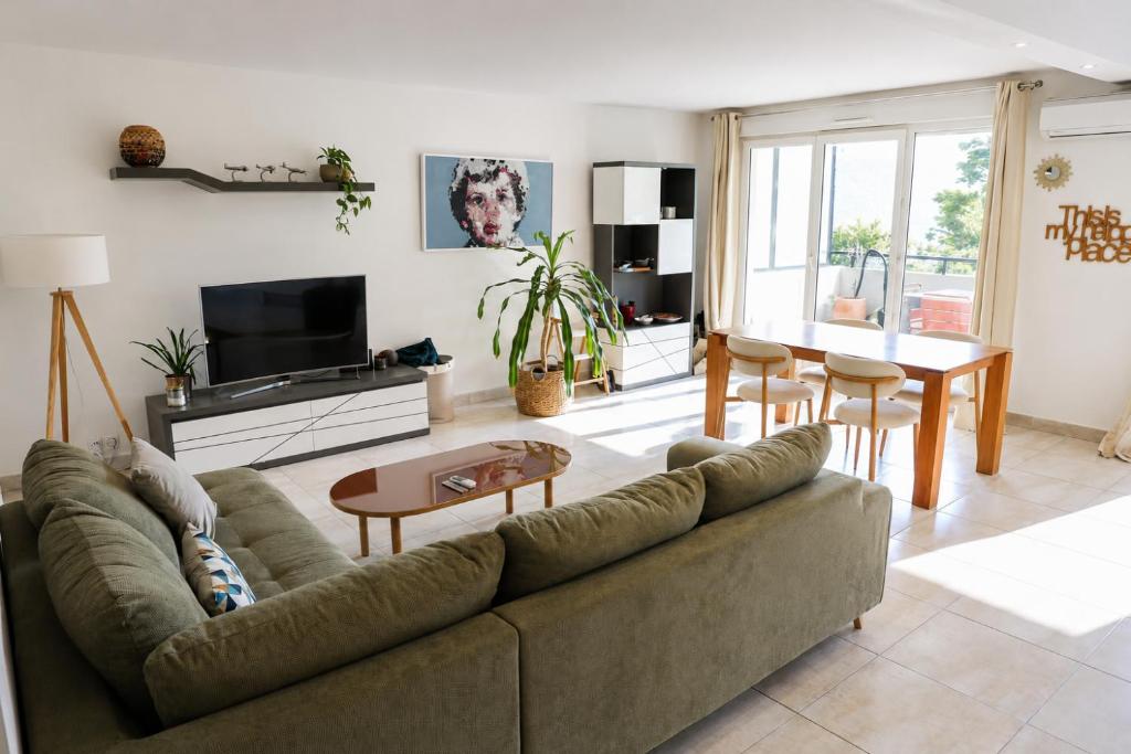 Appartement de 70m entre plages et calanques