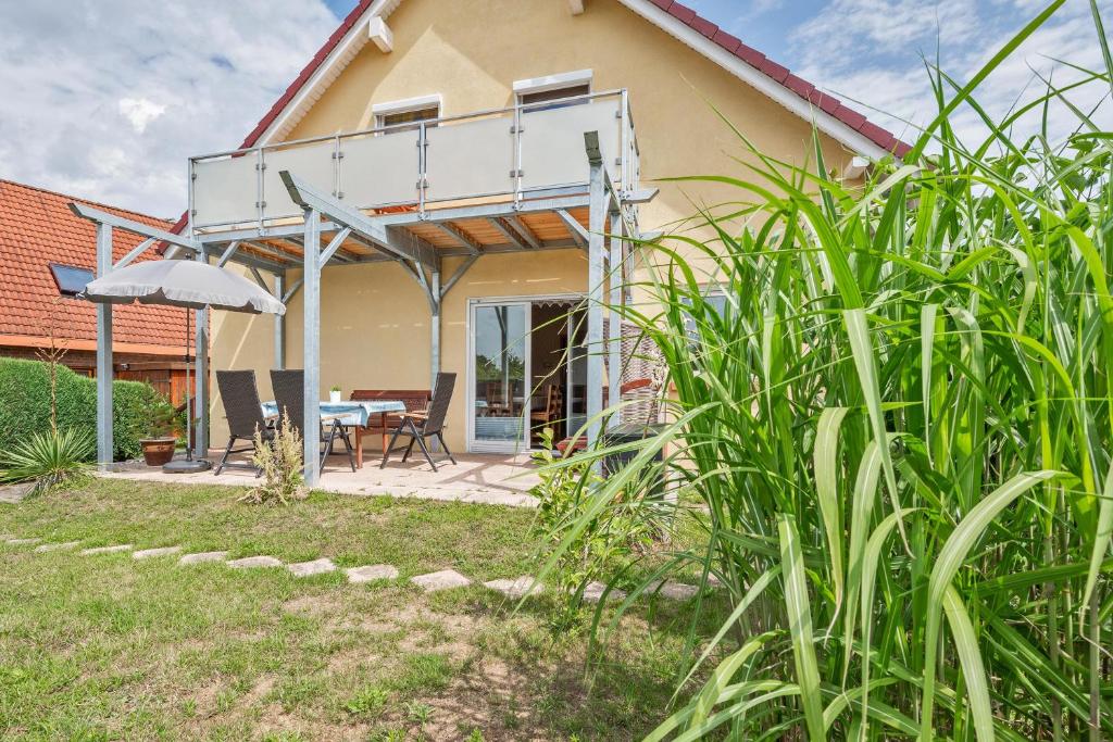 Am Schulberg Ferienhaus Albatros - Housity