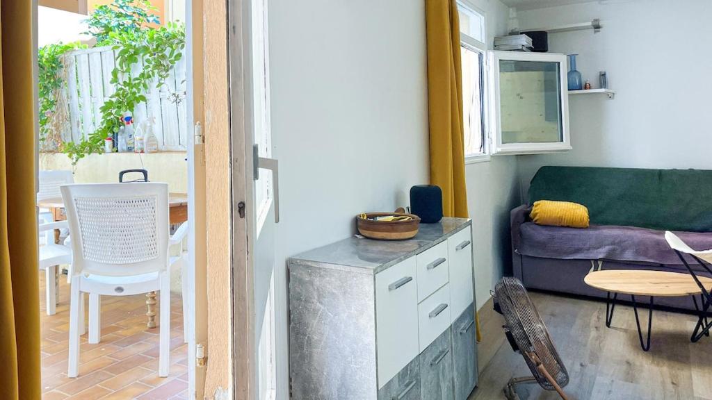 Cozy studio on Frioul Island and lovely terrace