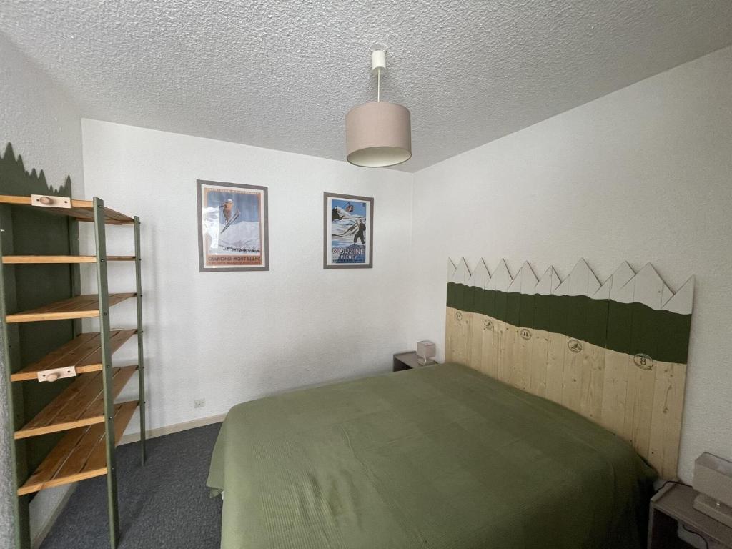 Résidence Hauts De La Vanoise - VAL THORENS location: petit appartement confortable pour 4 personnes avec un grand balcon MAE-9039