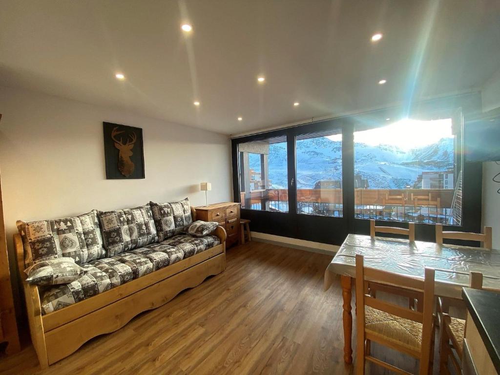 Résidence Neves - VAL THORENS location: Studio pour 4 personnes dans un quartier animé (LES NEVES) MAE-9097
