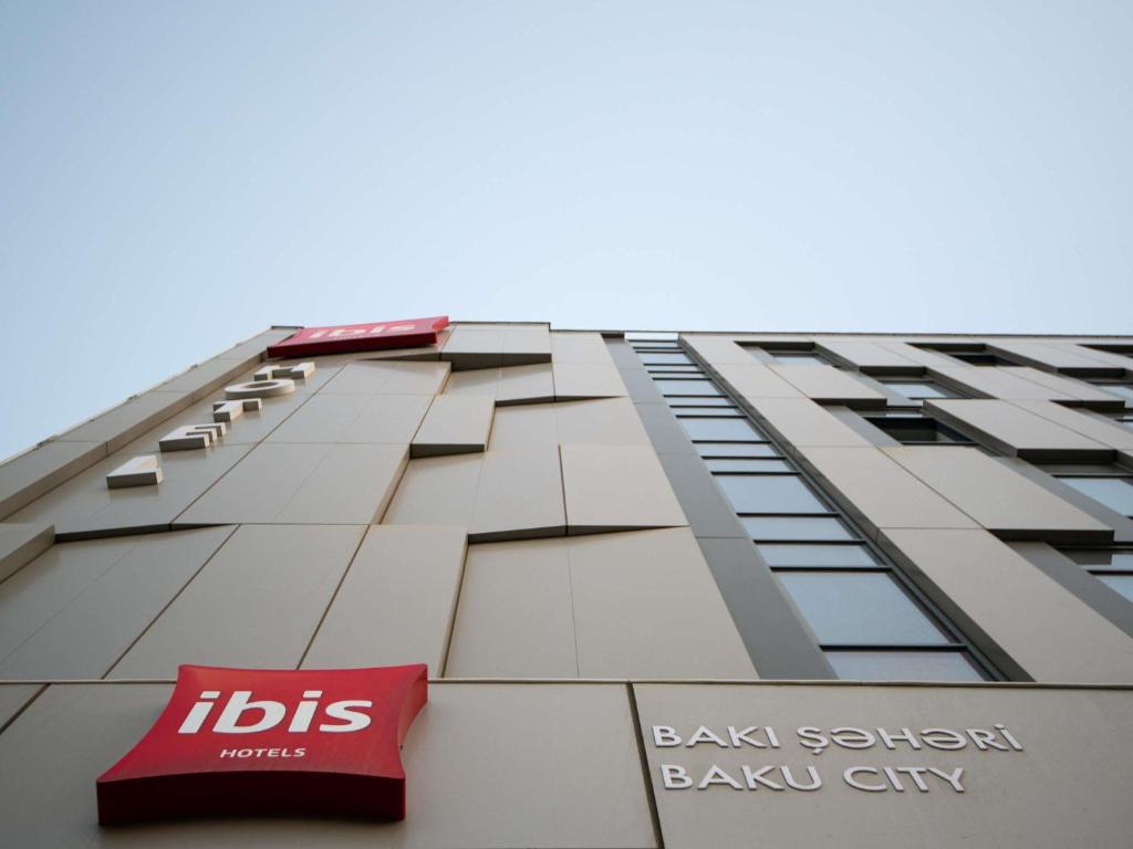 لابی و فضای عمومی ibis Baku City - تصویر ۵