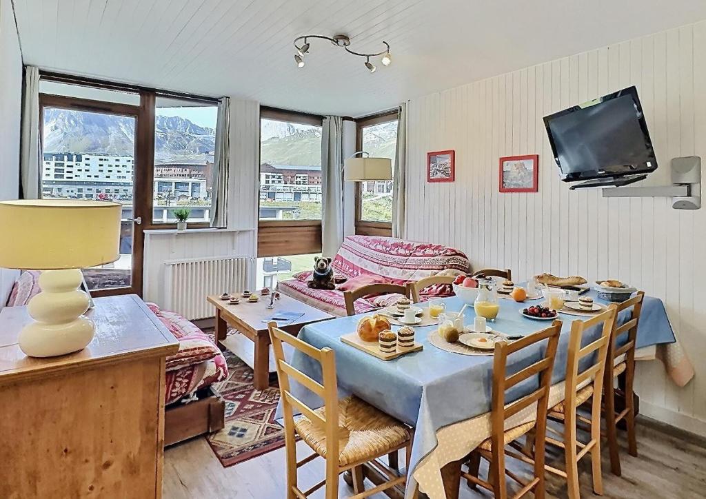 Résidence Les Roches Rouges A Ou B - Appartement agréable de 4 pièces pour 8 personnes à Tignes proche des commerces et des pistes dans le quartier du Lavachet MAE-1994