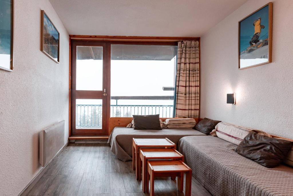 Résidence Nova - Appartement 2 pièces 6 personnes proche des pistes, des commerces, de la garderie et de l'ESF au centre de la station d’Arc 1800 MAE-2030