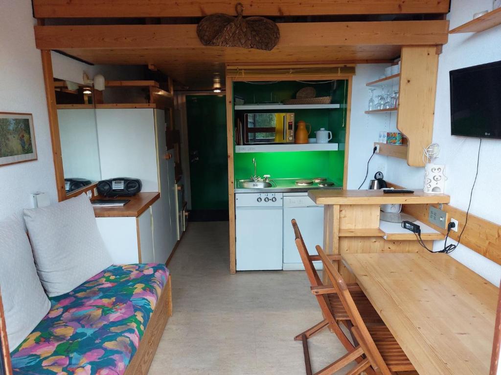 Résidence Mirantin 2 - Duplex pour 5 personnes proche des pistes et des commerces - Résidence calme dans le village de Charmettoger à Arc 1800 MAE-2195