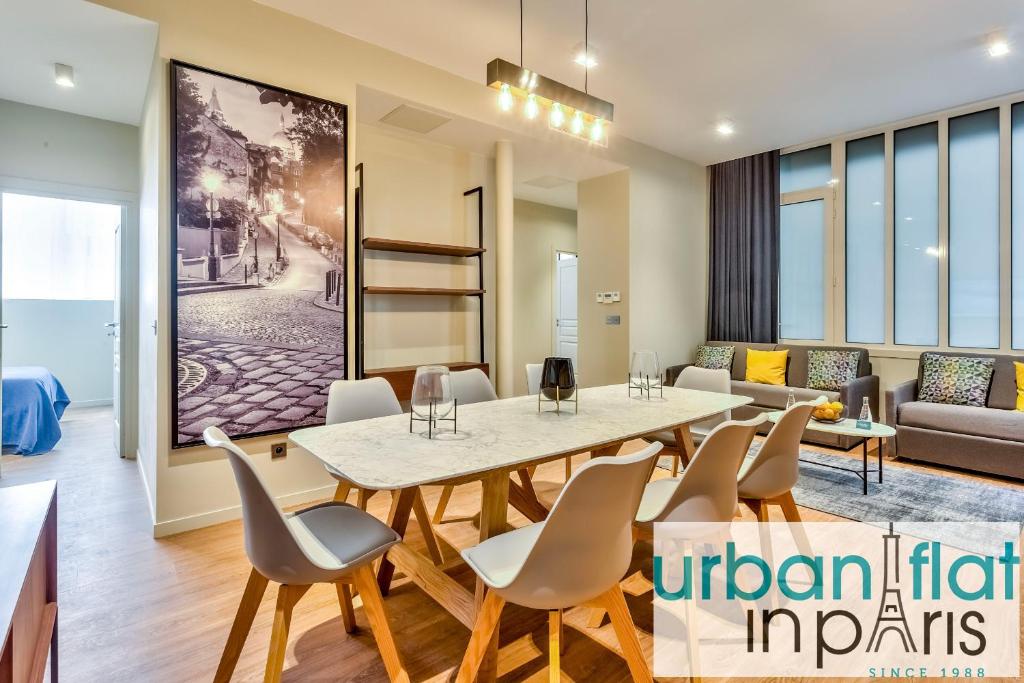 UrbanFlat 77 - Large Apartment Located in the center