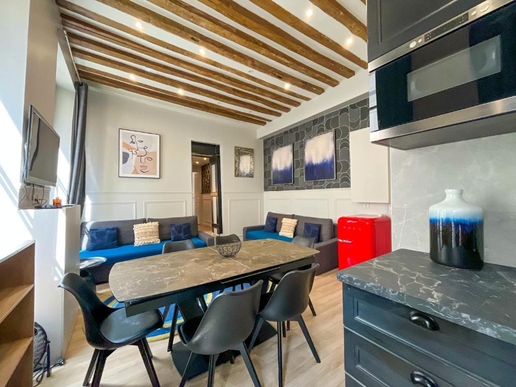 UrbanFlat 44 - Perfectly Located Apartment in center of Paris