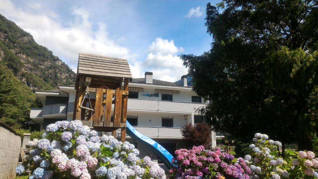 Widok na góry z tego pensjonatu
