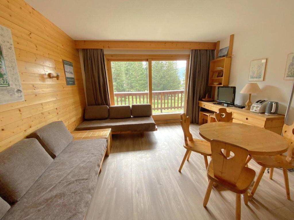 Résidence Les Dauphinelles - Studio pour 4 personnes à Méribel Altiport proche des pistes et du golf MAE-3024