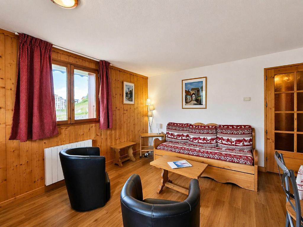 Résidence Courmayeur - Appartement rénové aux pieds des pistes pour 8 personnes MAE-4104