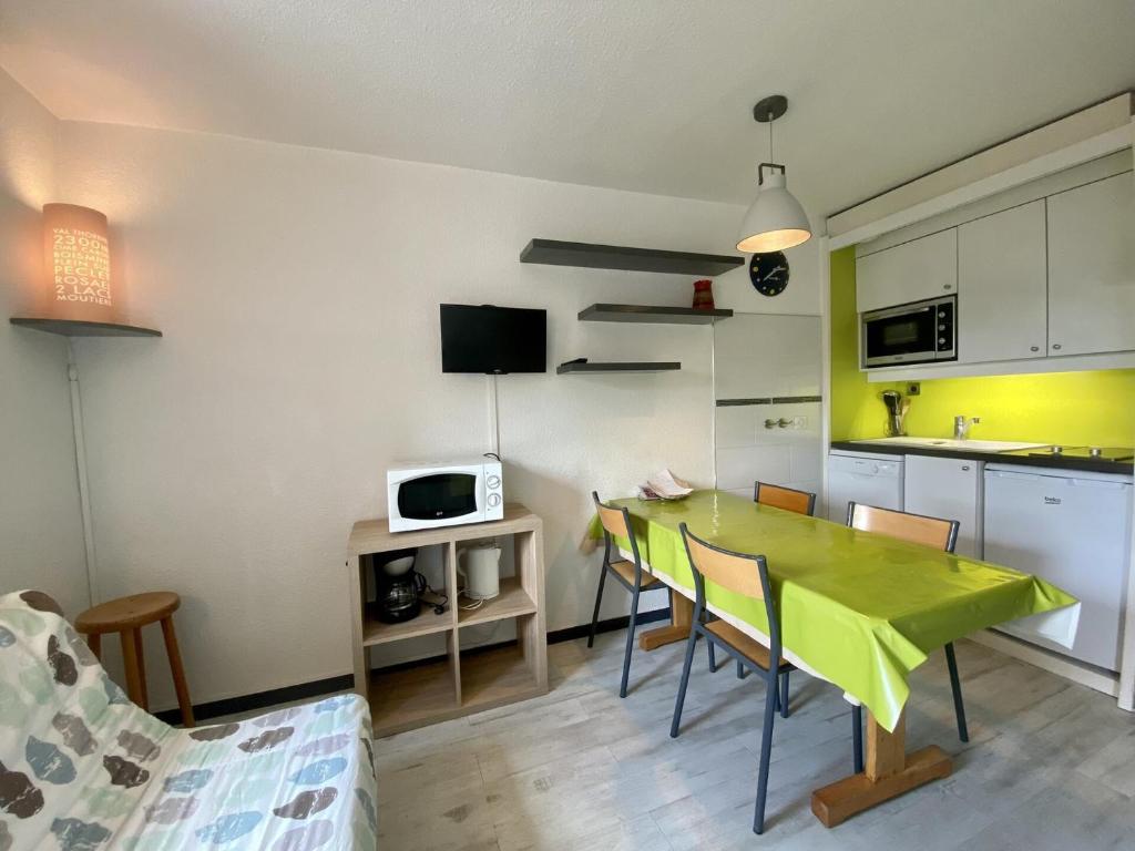 Résidence Arcelle - Val Thorens centre station, confortable appartement pour 4 personnes MAE-2084