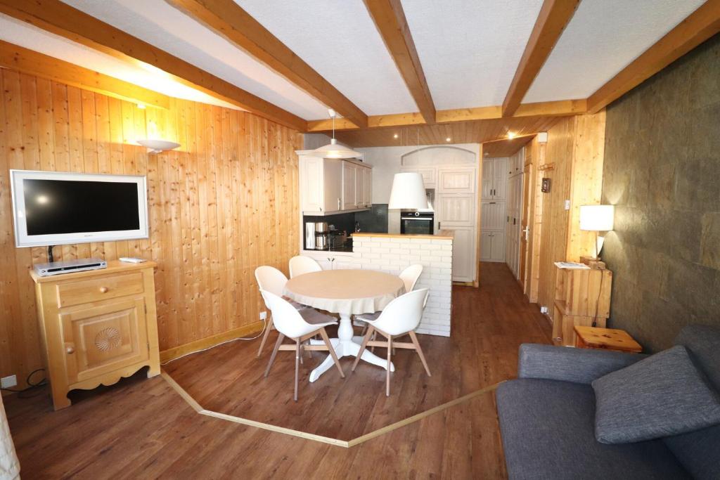 Résidence Curling B1-b2 - Appartement au coeur de Tignes le Val Claret MAE-2554