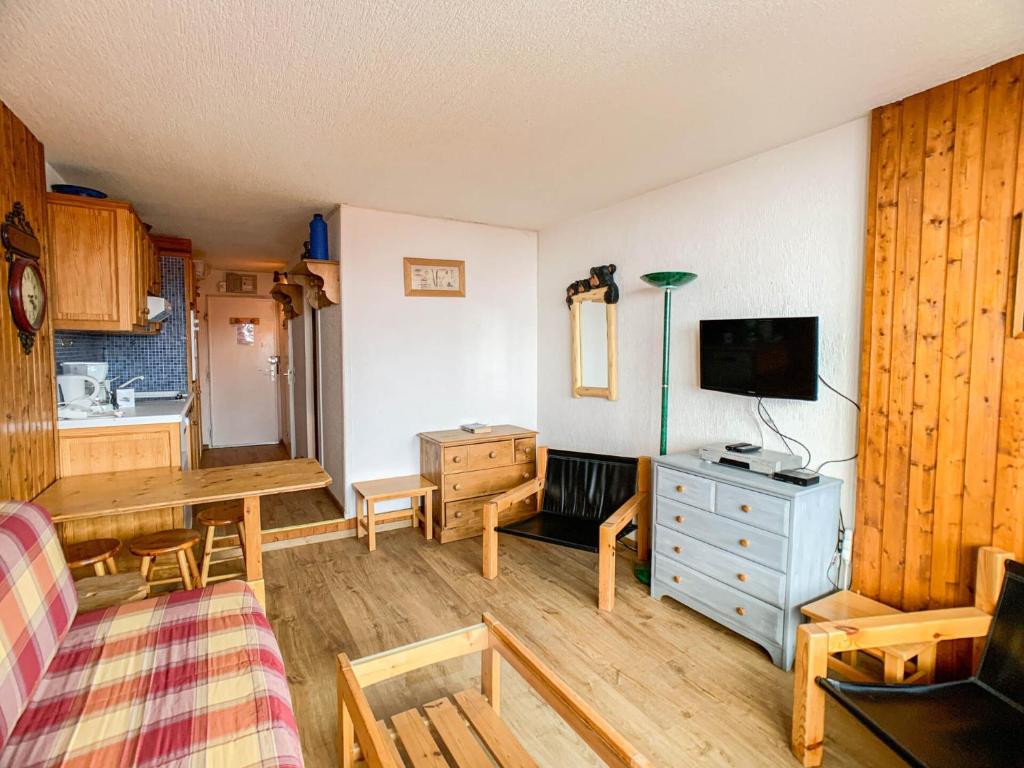 Résidence Grandes Platieres 2 - Studio cabine situé dans le centre du Val Claret MAE-2324