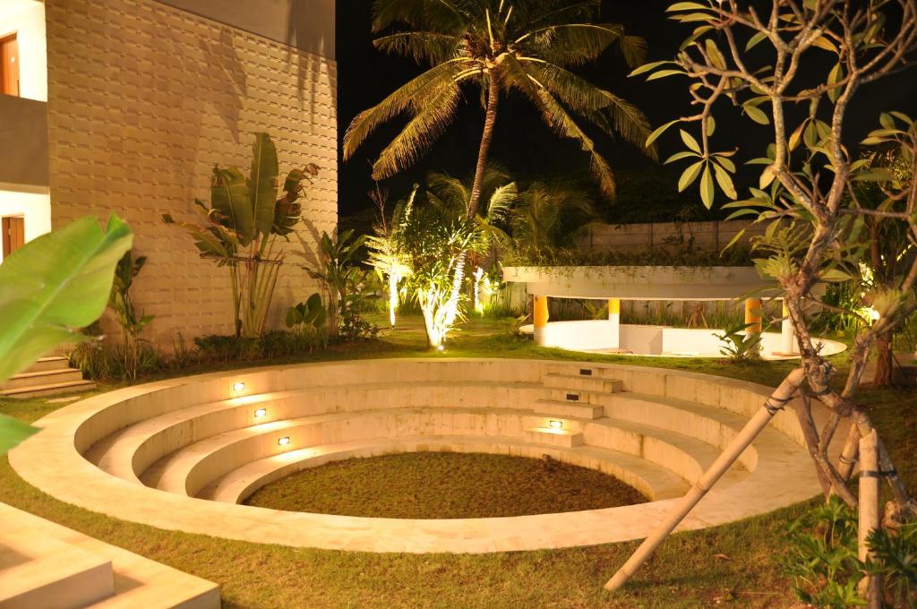 Zahrada ubytování Padang-Padang Inn