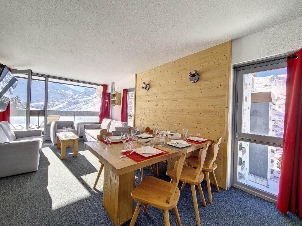 Résidence Dorons - Appartement rénové · Centre station · Balcon MAE-0734