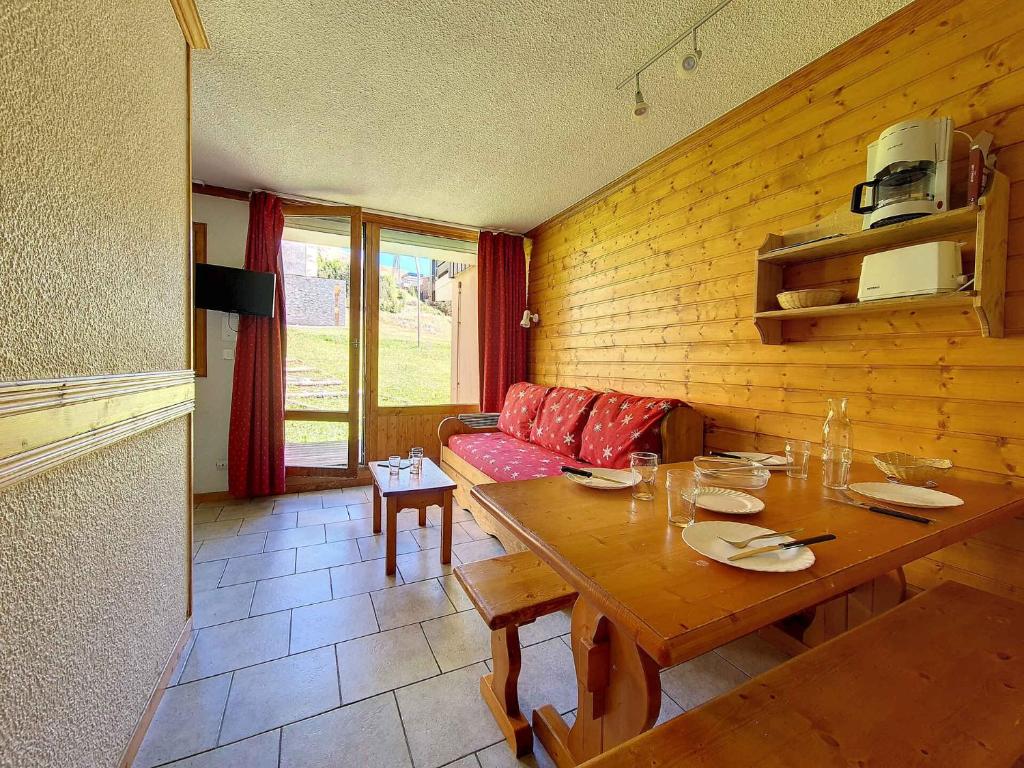 Résidence Villaret - Appartement lumineux · Départ et retour skis aux pieds · Terrasse de plain pied MAE-2454