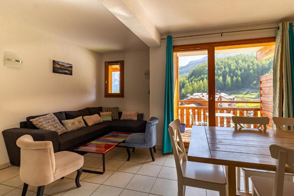 Résidence Le Balcon Des Airelles - Appartement calme au cœur des Orres 1800 MAE-5934