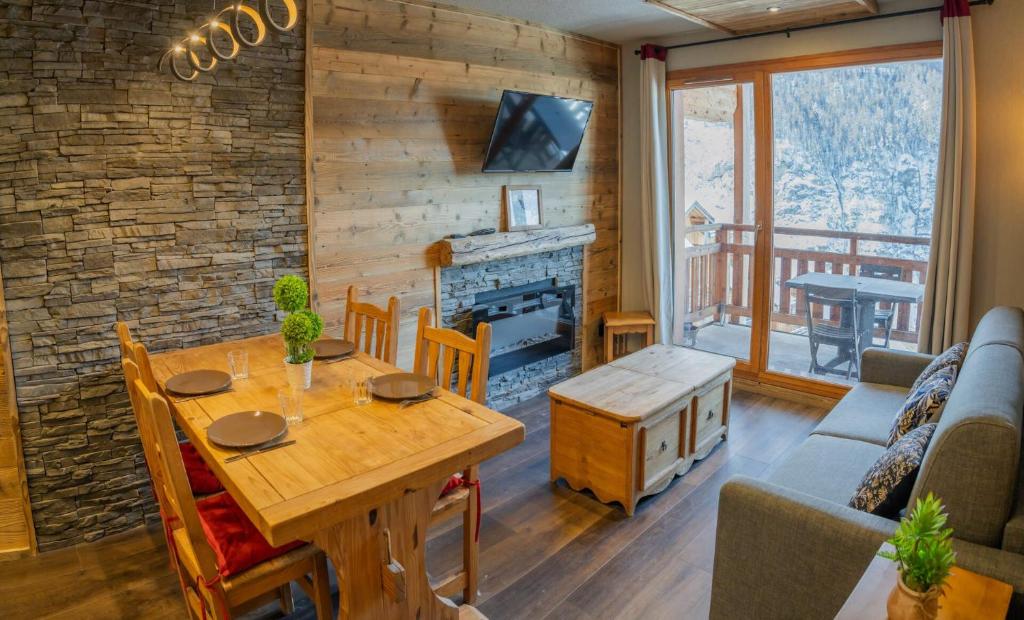 Résidence Le Balcon Des Airelles - Superbe appartement aux Orres 1800 MAE-6714