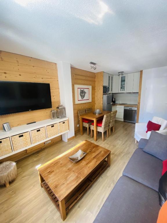 Curling A - Bel appartement confortable ski aux pieds MAE-6504