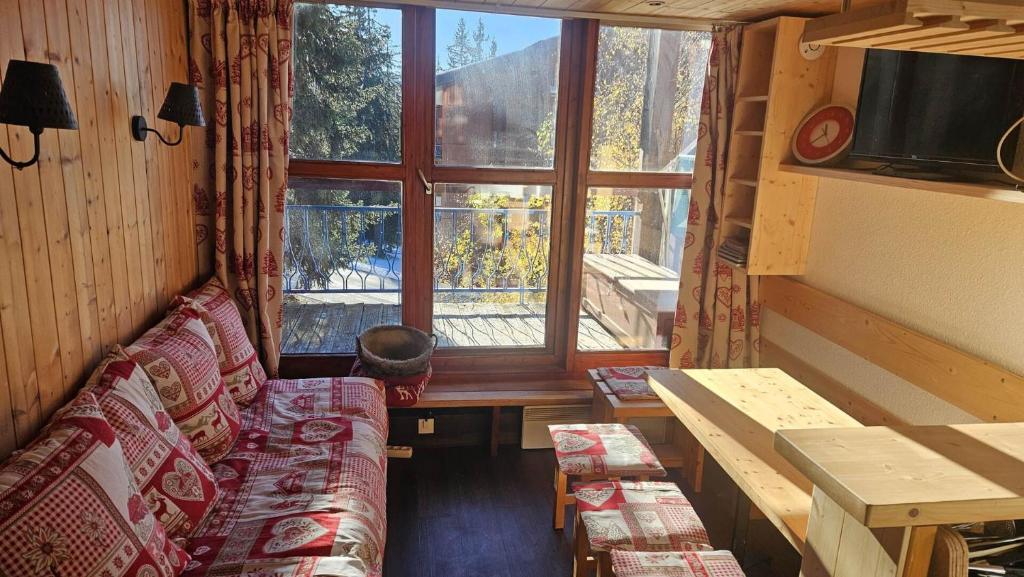 Résidence Archeboc - Appartement 4 personnes à Arc 1800 proche des pistes dans le village de Charmettoger MAE-2194