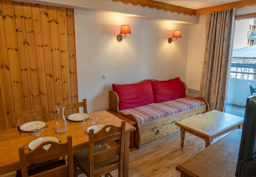 Résidence Les Hauts De Preclaux - Appartement cosy au coeur de la place commerçante MAE-5431